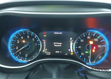 2022 Chrysler Pacifica Touring L z USA, uszkodzony, nr VIN 2C4RC1BG5NR118136